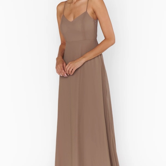 Show Me Your Mumu Faith Maxi Bridesmaid Dress, Dune Chiffon - Picture 4 of 13